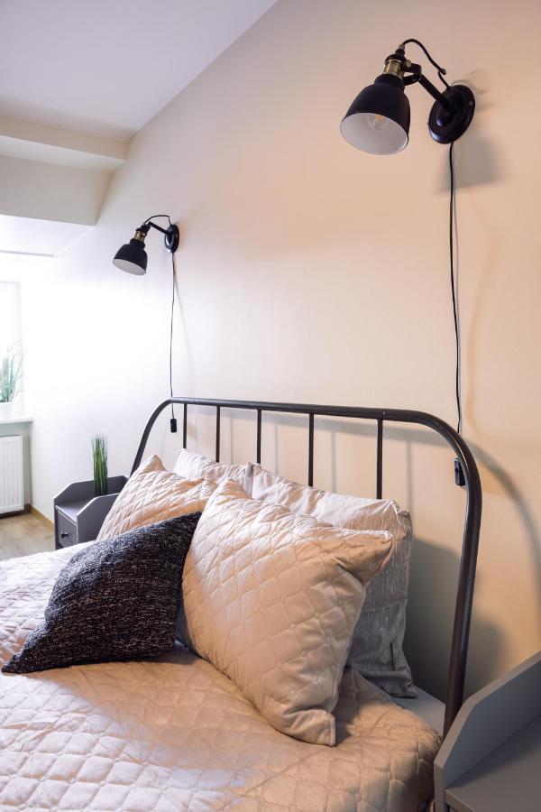 Rothko Apartment/8 Guests/4Bedrooms/Riga Old Town Esterno foto